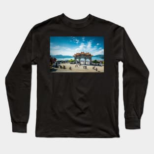 Wen Wu Temple at the Sun Moon Lake (日月潭文武廟) Long Sleeve T-Shirt